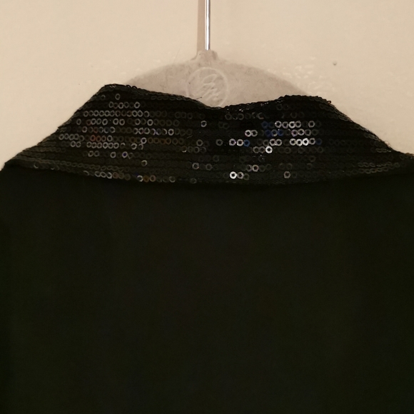 Blouse - Picture 3 of 4